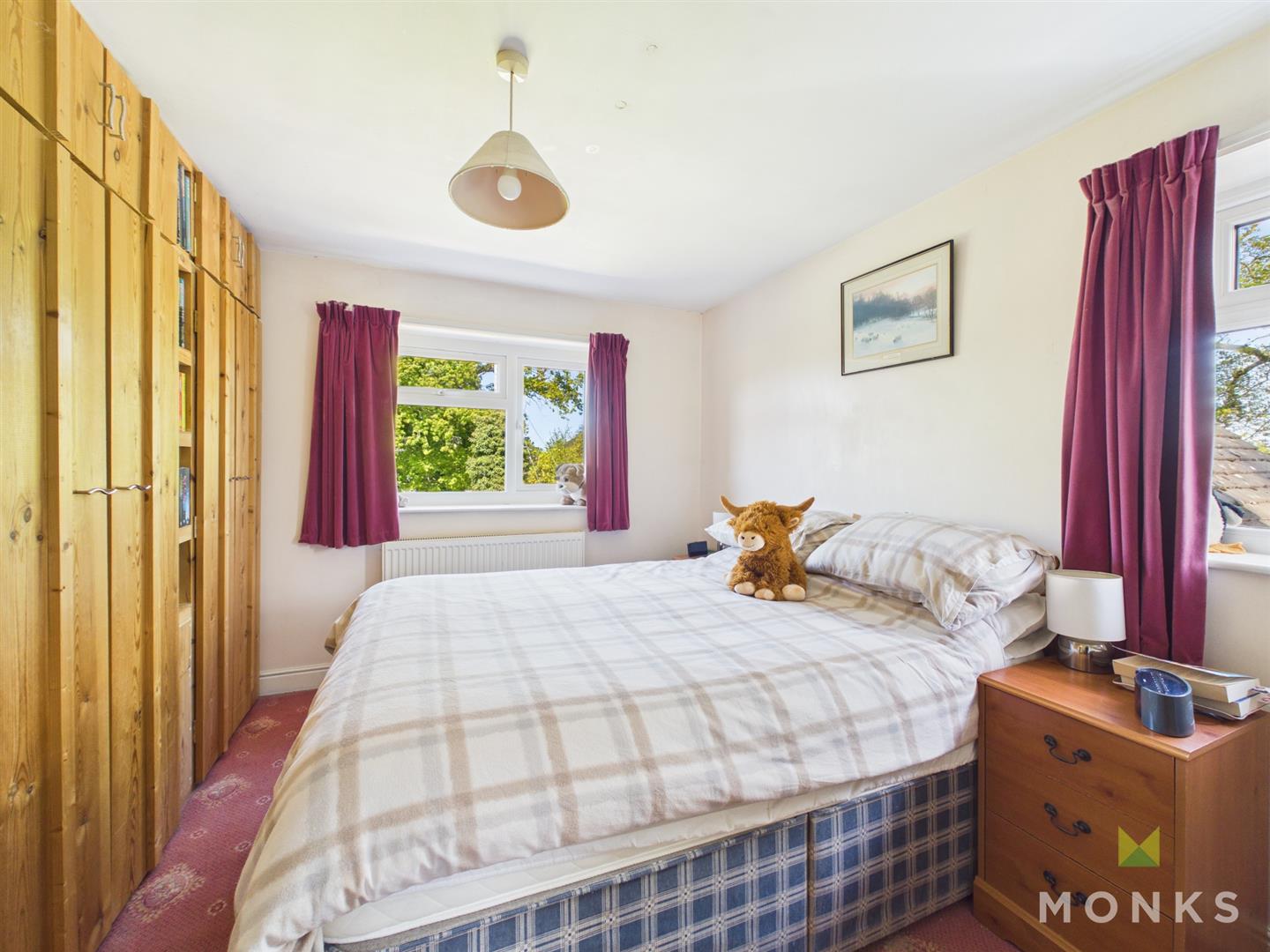 70 The Leasowes, Shrewsbury, SY5 9LU For Sale
